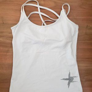 Peak Performance Sports Top